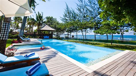 8 Stunning Beachfront Villas In Bali • Elite Havens MAGAZINE