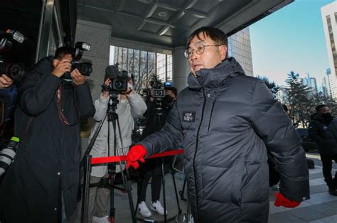 한동훈 스토킹 혐의 더탐사 대표·직원 구속기로오늘 영장실질심사 파이낸셜뉴스