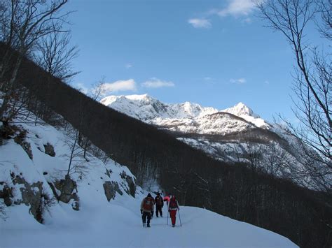 Img Pania Della Croce E Pizzo Delle Saette Viste Da P Flickr