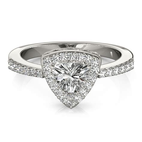 Trillion Cut Diamonds | DiamondCuts.com