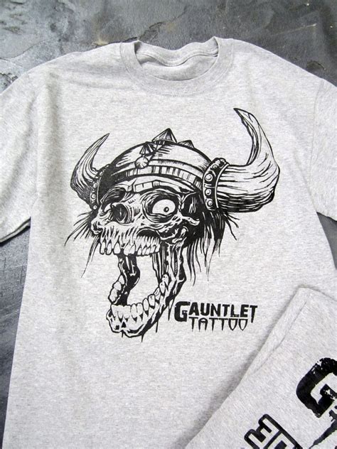 GAUNTLET TATTOO: Gauntlet Tattoo T-SHIRTS