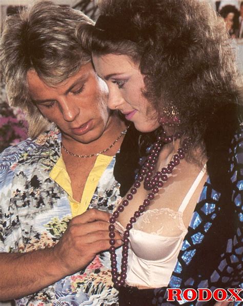 Vintage Classic Porn Hot Retro Threesome H Xxx Dessert Picture