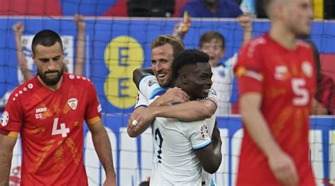 Saka Hat Trick And Kane Double In England Rout Of North Macedonia