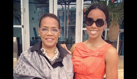 66 Year Old Doris Rowland Garrison, Mother to Kelly Rowland, Dies