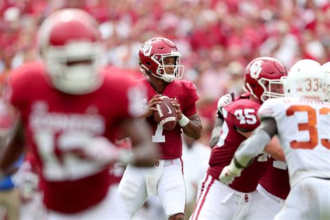 University of Oklahoma football players march in protest of students in ...