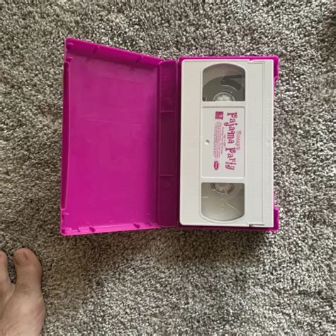 BARNEYS PAJAMA PARTY VHS Video Tape Sing Along Songs RARE Hard Purple