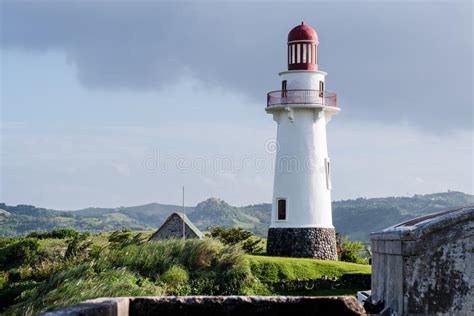 Faro De Naidi Batanes Filipinas Foto De Archivo Imagen De Piedra Cubo 107708404