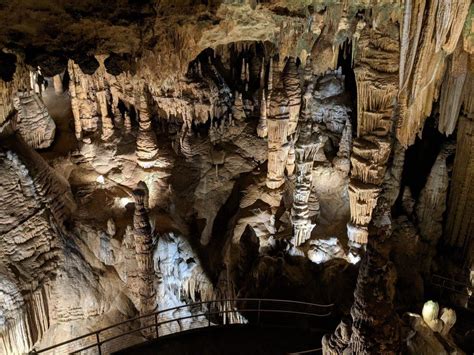 7 Best Caves in Virginia - Virginia Vacation Guide