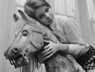 Lalla Ward nude pics página 1