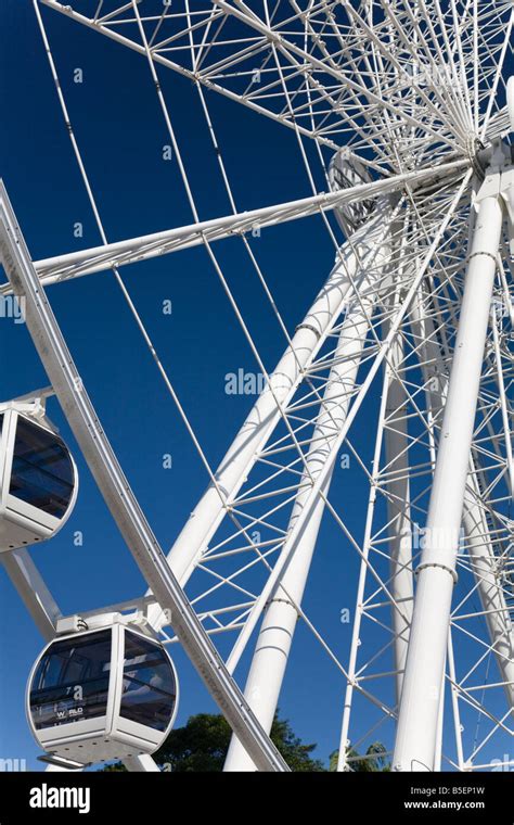 angled view of brisbane's giant ferris wheel Stock Photo - Alamy