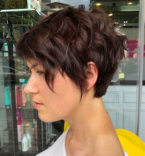 Easy Short Hairstyles For Thick Hair