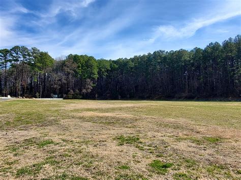 Event Guide and Visitor Information for Quarry Park Amphitheatre 18