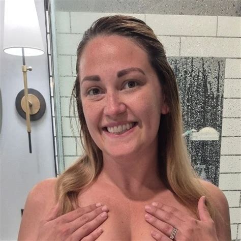 Wife Strips And Fucks Amateur Amateur Porn Feat Scarlettravenxo Xhamster