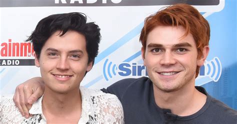 Riverdale’s Kj Apa And Cole Sprouse Troll Each Other Over Their Teen Photos Cole Sprouse Kj