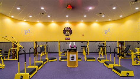 Gym in Pennsville, NJ | Route 49 and Hook Rd | Planet Fitness