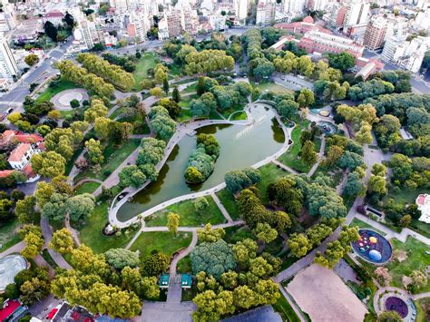 Parque Centenario El Espacio Verde De Caballito Que Conmemora La