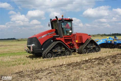 En 2010 Case IH Renouvelait Ses Steiger Quadtrac Et Magnum FARM