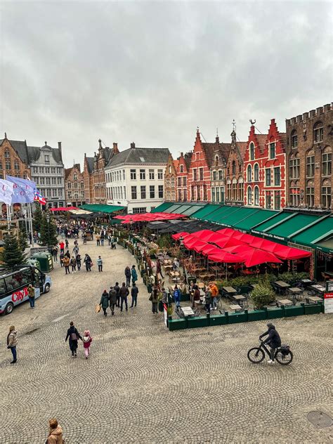 Ultimate Guide To Bruges Christmas Markets Backpacks And Bubbly