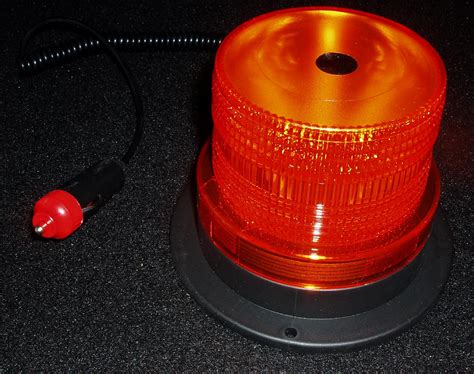 LED Rundumleuchte 12V mit Magnetfuß Y Audiopipe