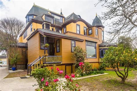 1890 Victorian For Sale In Santa Cruz California — Captivating Houses