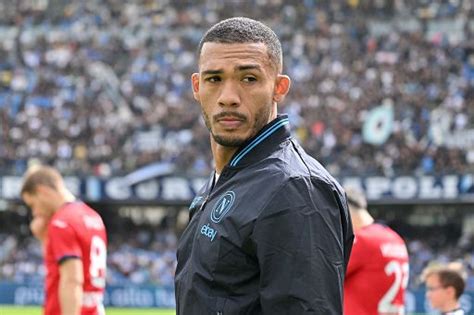 Calcio Tentata Rapina A Juan Jesus A Napoli Lo Sfogo Social