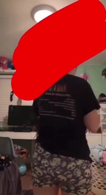 Latina Fart Comp Video ThisVid