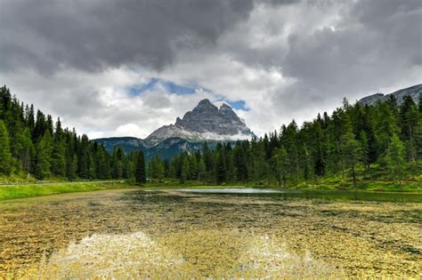 Premium Photo | Summer view of lake antorno lago di antorno located in dolomites area belluno ...