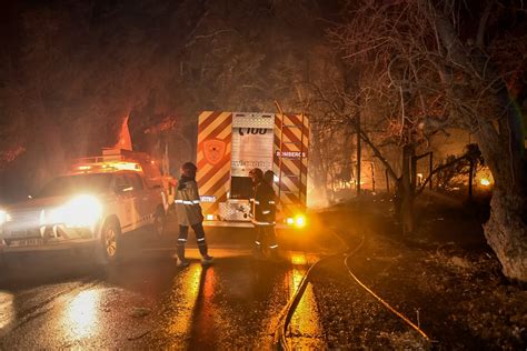 Confirmaron Que Controlaron El Fuego En El Parque Sarmiento Y Hay