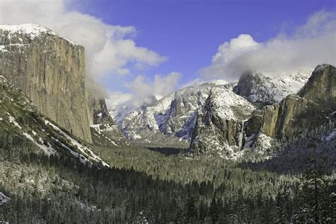 Yosemite Valley Photograph By Richard Balison Pixels