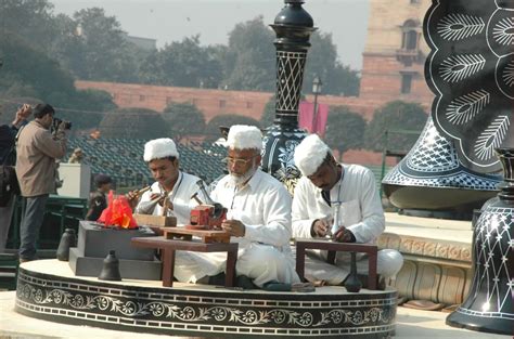 Meet The Year Old Padma Shri Awardee Preserving Centuries Old Bidri Art