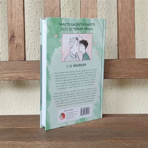 Livro Heartstopper Dois Garotos Um Encontro Vol Inspira O Para