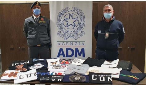 Cagliari Sequestrati Capi Di Abbigliamento Contraffatti All Aeroporto