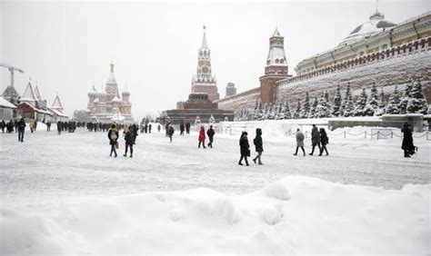 Moscow Buried In Heaviest Late January Snowfall In 50 Years PHOTOS