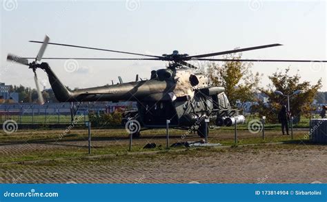 Russian Military Helicopter Mil Mi 17 1v Editorial Stock Image Image