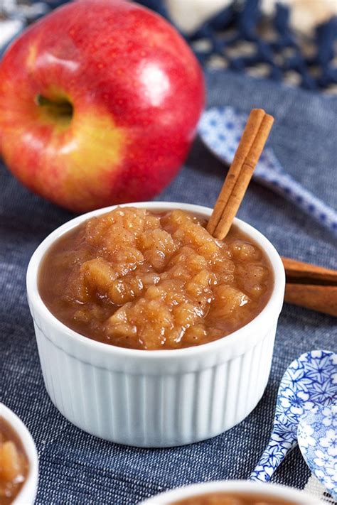 Easy Crock Pot Applesauce Recipe The Suburban Soapbox