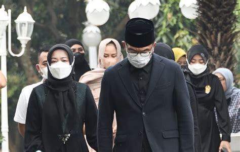 Jenazah Almarhum Eril Akan Dimakamkan Di Pemakaman Keluarga