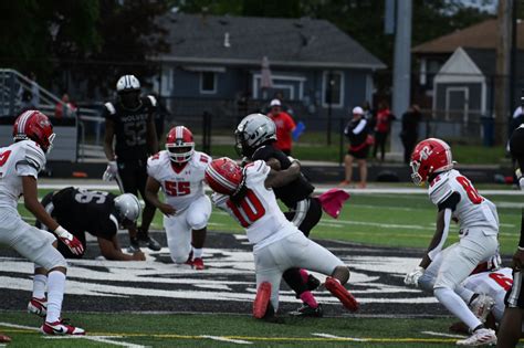 Photo gallery: Red Wolves football returns - The Lansing Journal