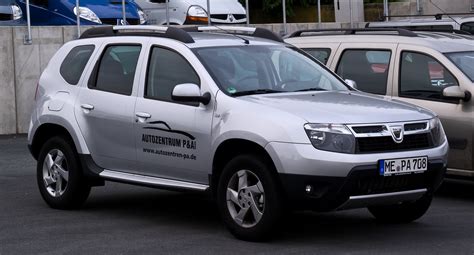 File:Dacia Duster 105 4x4 Prestige – Frontansicht, 31. Juli 2012 ...