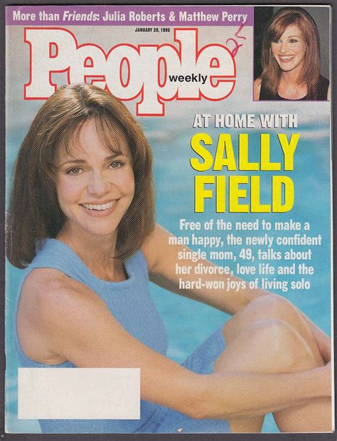 PEOPLE Sally Field Julia Roberts Matthew Perry 1 29 1996