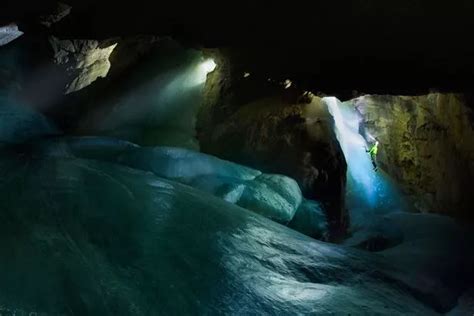 Inside The Booming Ice Chasm The Subterranean Cave Featuring Frozen