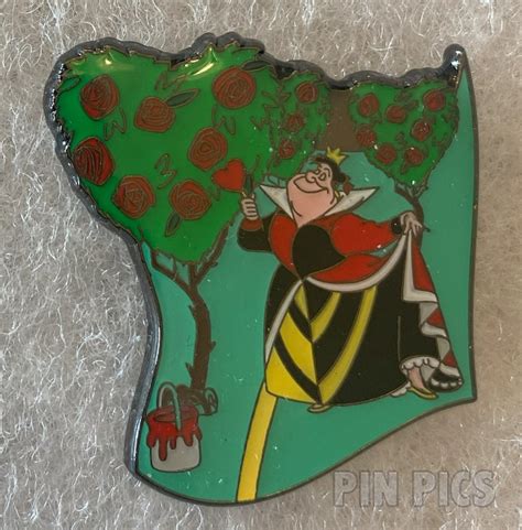 PP167910 Loungefly Queen Of Hearts Alice In Wonderland Map Puzzle Mystery Hot Topic