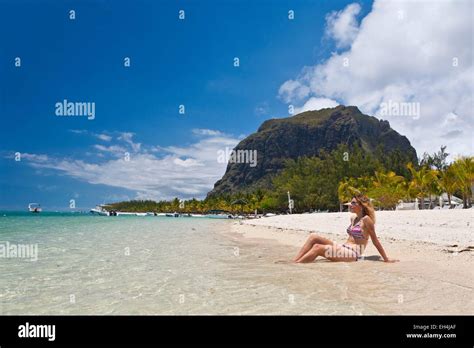 Mauritius Bikini Hi Res Stock Photography And Images Alamy