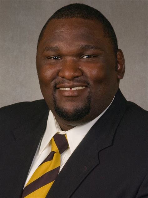 Kelvin Bell, Defensive Line Coach (FB), Iowa Hawkeyes