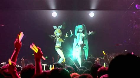 Hologram Girls Sing And Dance Kagamine Rin And Hatsune Miku Promise