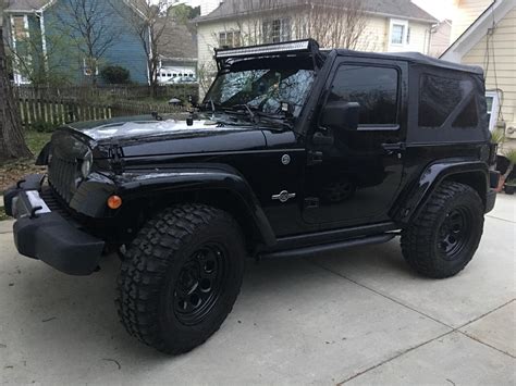 Jeep Wrangler On 33s No Lift