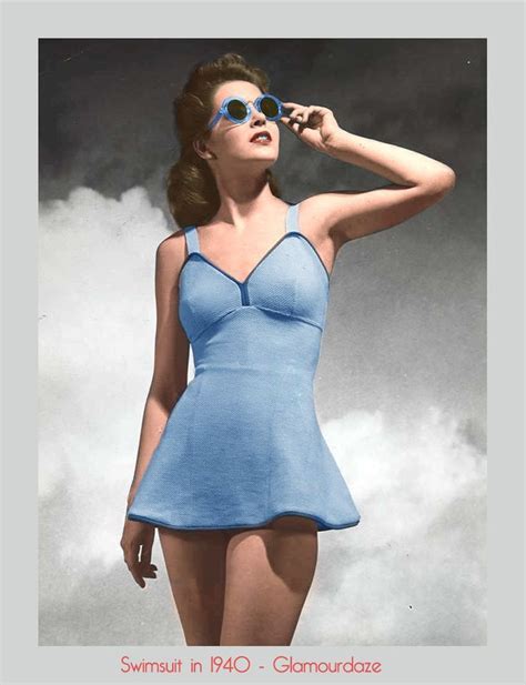 1940s Vintage Swimsuit With Pretty Skirt Design