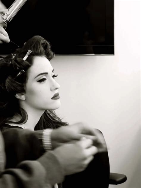 kat dennings rare unseen lifestyle bio pics films news