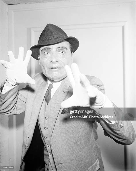 Batman True Or False Face Airdate March 9 1966 Malachi News Photo Getty Images