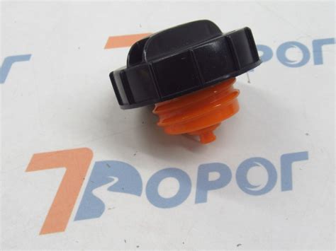 Крышка бензобака ГАЗ-3302, 3309, 33104 Е-2, (красная) 31107-1103010 ...