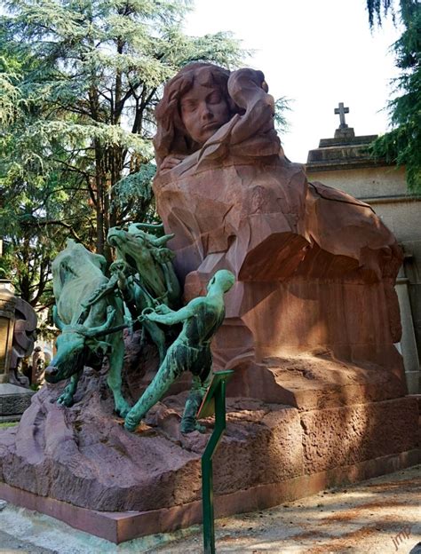 Paseo Fotogr Fico Por El Cimitero Monumentale Di Milano Cementerio